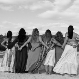 Mujer océano | Amanece con el mar